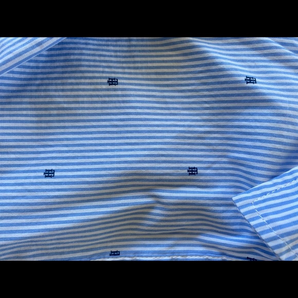 Tommy Hilfiger cotton button down - Picture 3 of 6